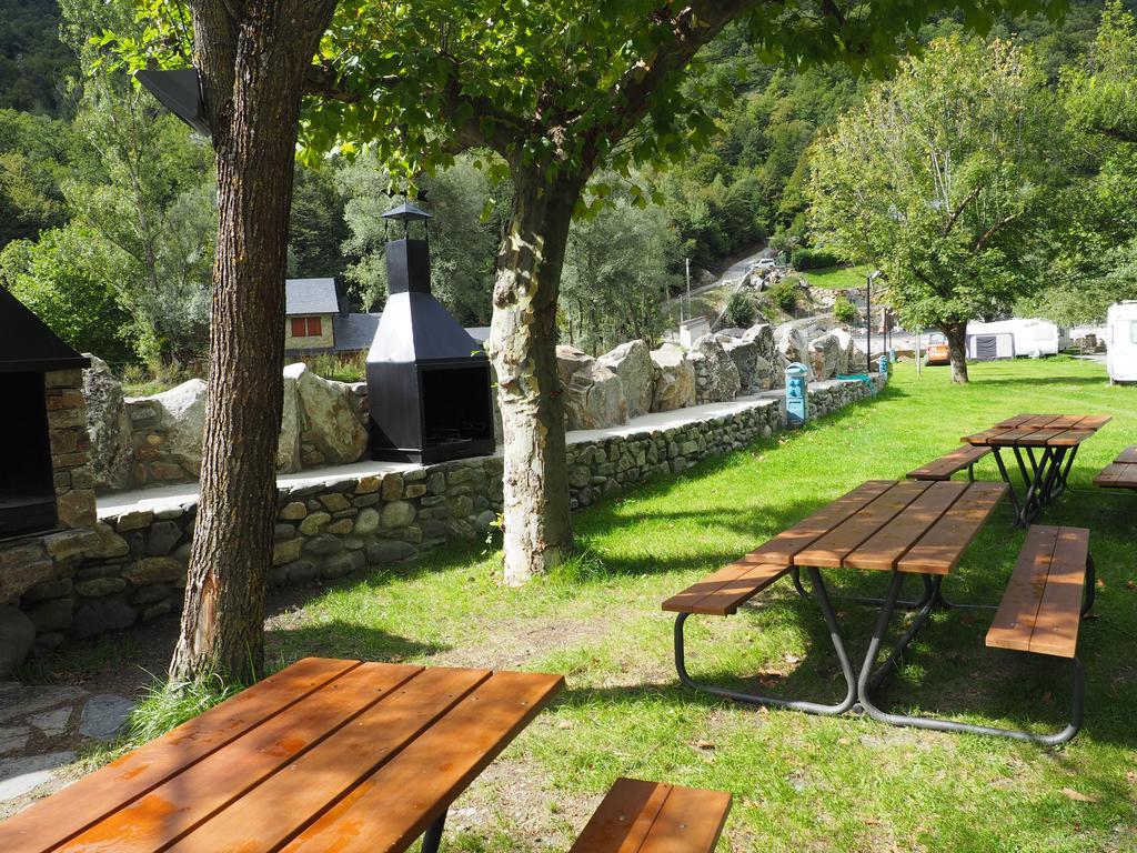 Vilamós Camping Prado Verde מראה חיצוני תמונה