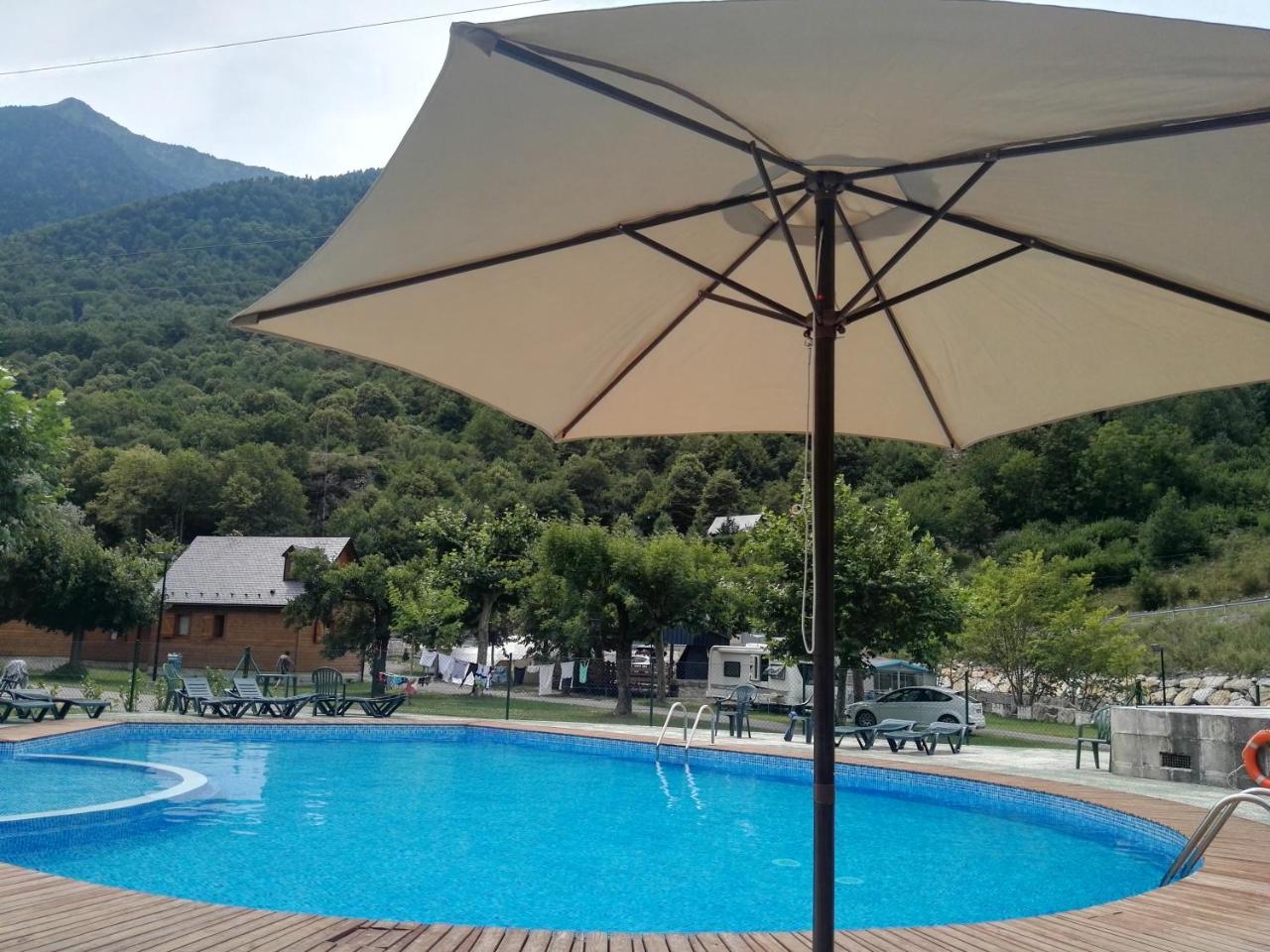 Vilamós Camping Prado Verde מראה חיצוני תמונה